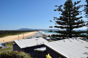 Northpoint Apartment 5 - Bring your own linen., South West Rocks